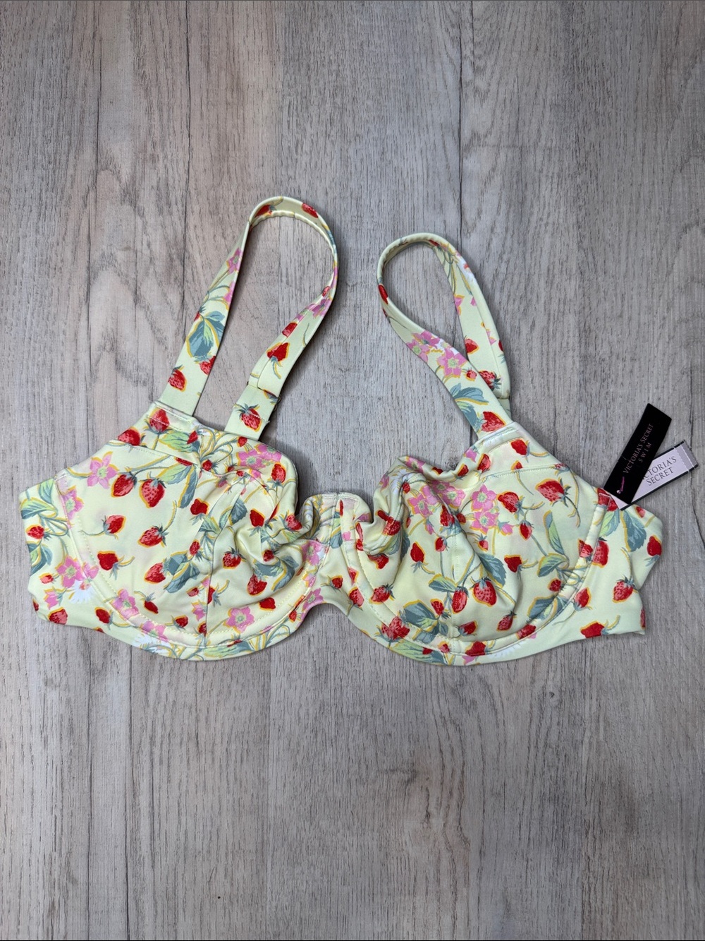 Victoria Secret NWT Floral Strawberry Print Underwire Bikini Top- Yellow sz 38C